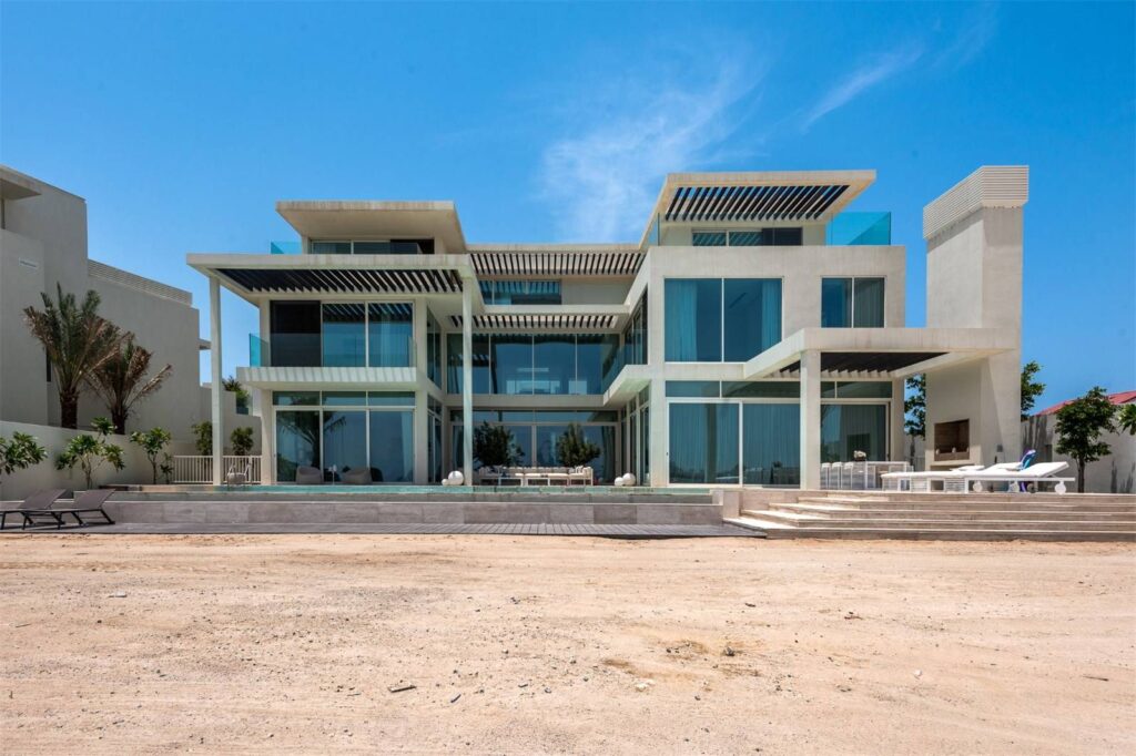 Home in Dubai